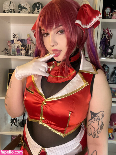 Fuyumuju modèle sexy images