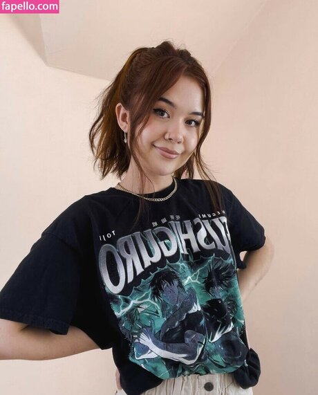 Alana Misako star du porno chaude collection