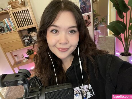 Alana Misako star du porno gratuite img