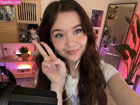 Alana Misako belle actrice des photos