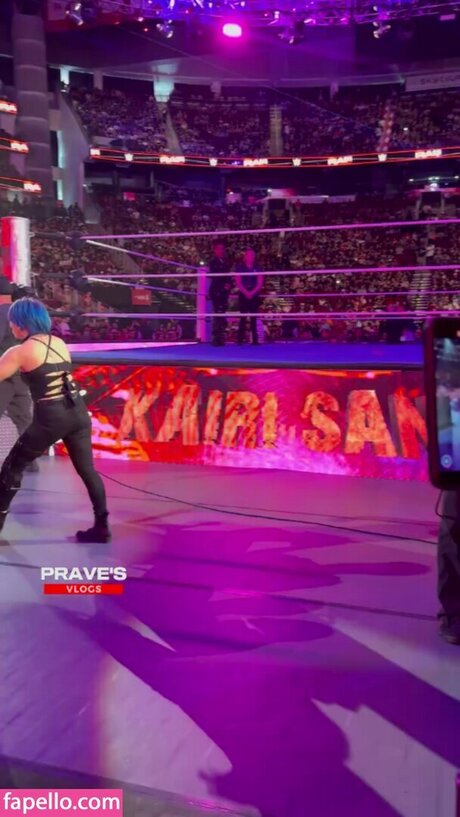 Asuka WWE belle actrice collection