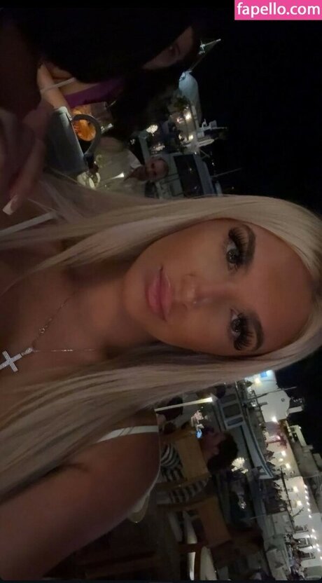 nikkidalessandro22 star du porno chaud photos