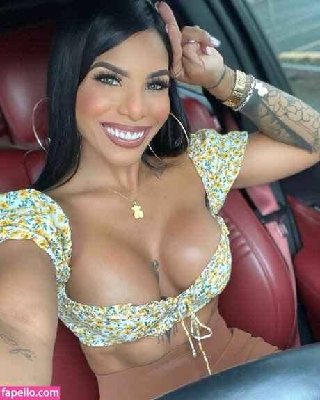 modèles uniquementfans bien chaud galeries