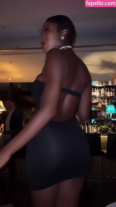 Jordanne Deveaux modèle xxx collection