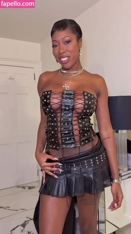 Jordanne Deveaux actrice exclusive image