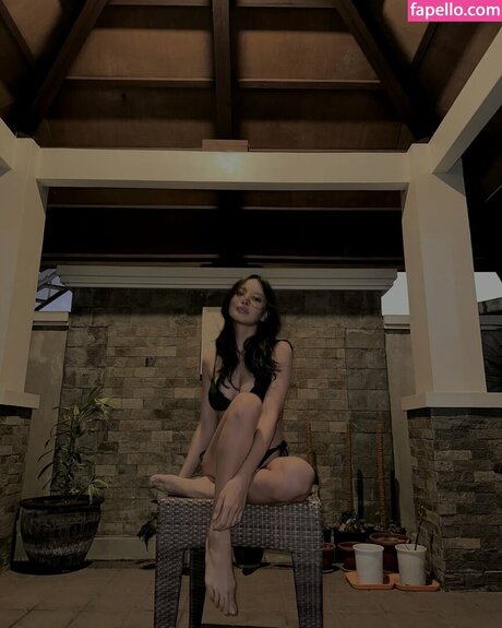 Micaella Raz actrice sexy image