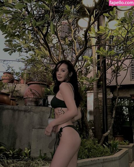 Micaella Raz étoile nue collection