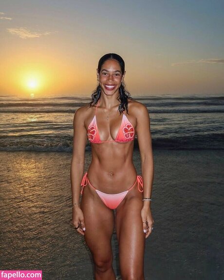 Savannah Pesante star du porno chaude collection