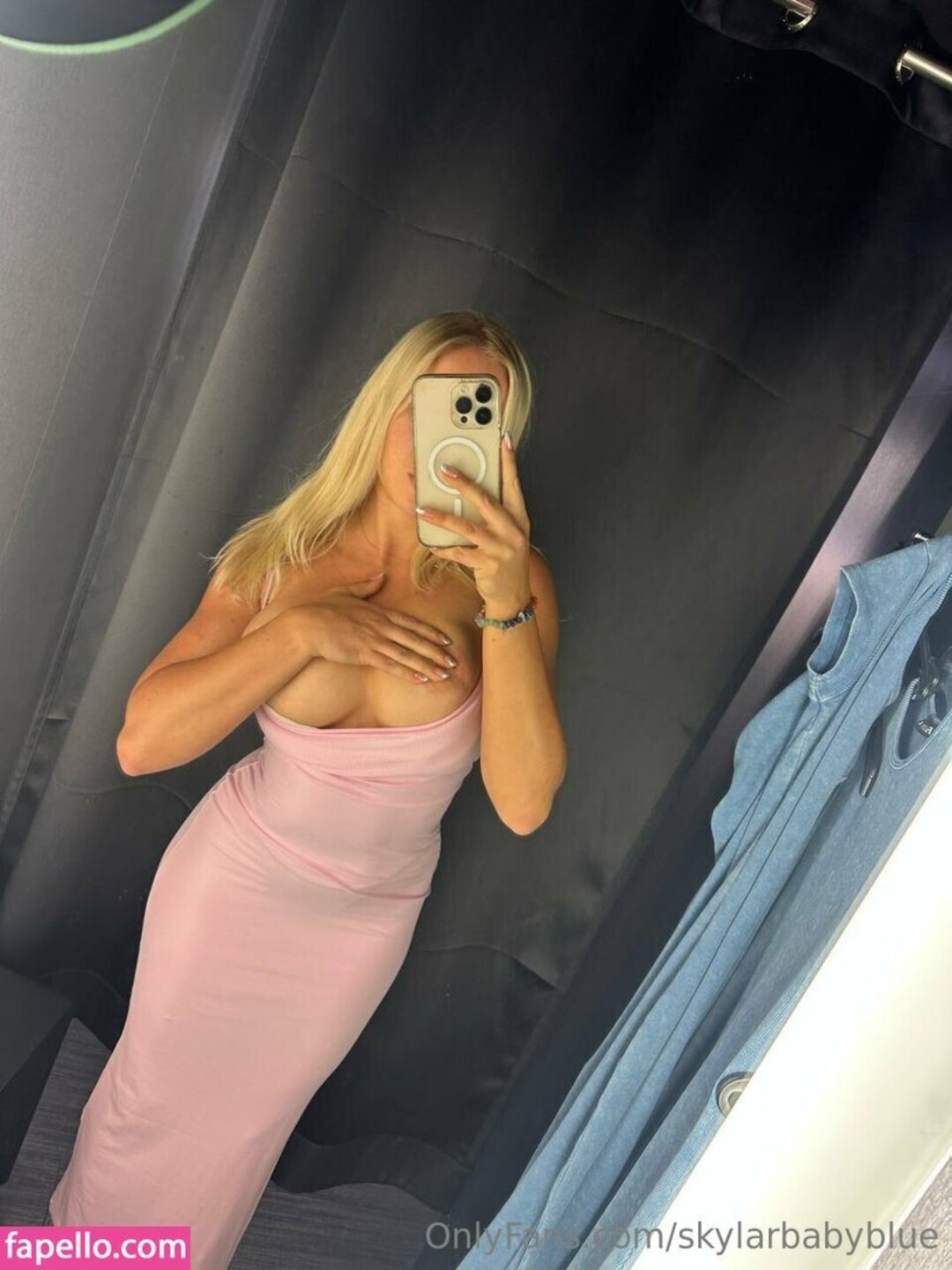 Amanda Ries star pornographique archive