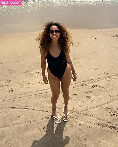 Giovanna Pitel modèle artistique galerie