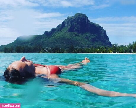 Roberta Bieling star du porno xxx photo