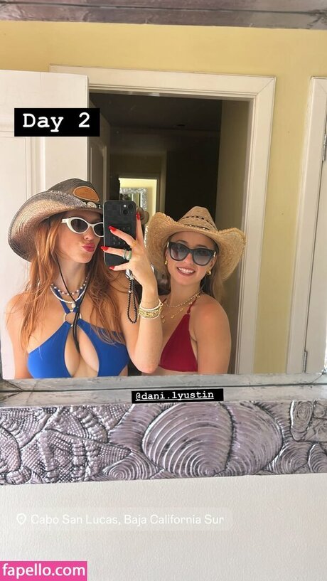 cosplay chatte onlyfans jolis nus des photos