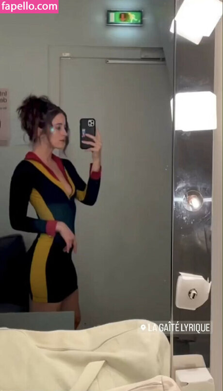 Aidan Noell star du porno sympa galerie