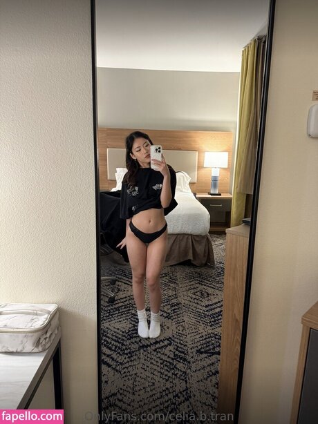 footjob pour ados uniquementfans chaud adulte galeries