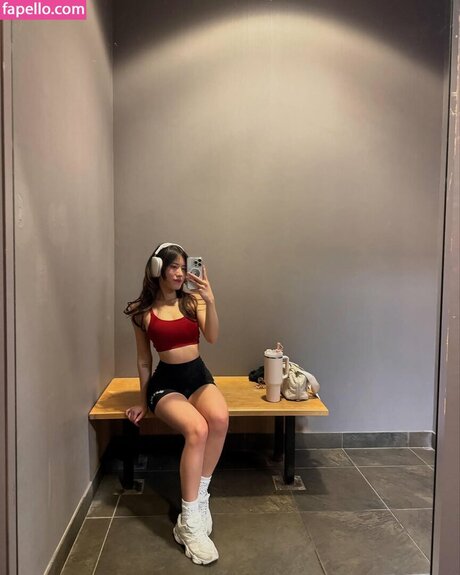 Celia Tran modèle artistique galerie