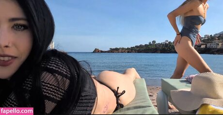 string gros cul onlyfans bien chaud photos