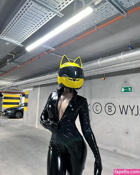 kiilliismss étoile chaude photo