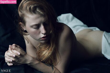 Nastasja Carini modèle sexy img