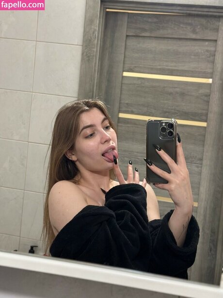 Milajen haut étoile des photos