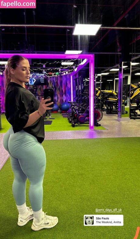 Diinsxx modèle des photos