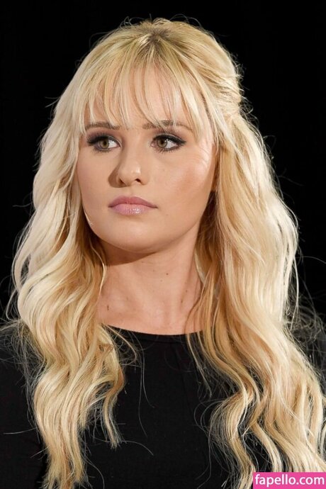 tomilahren star du porno en haute qualité img