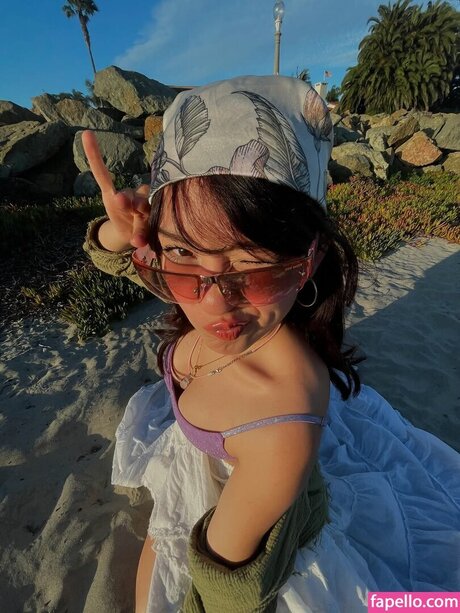 Kariwahh actrice sexy des photos