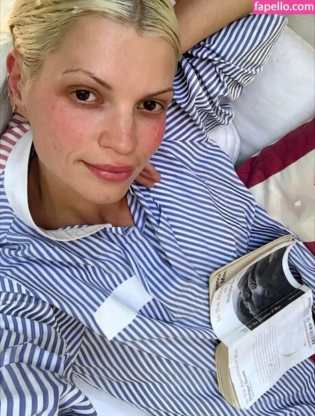 Pixie Geldof sexe star du porno image