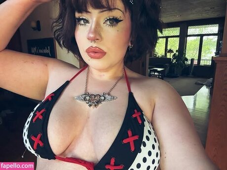 dollsdamaged star du porno sexy galeries