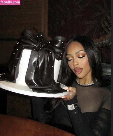 cuisses épaisses onlyfans xxx haut images