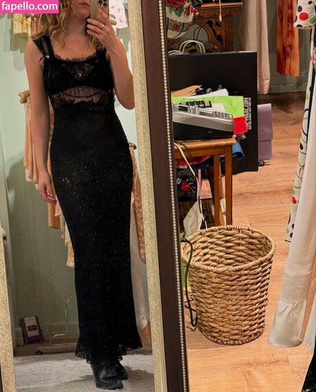 éjacule sur la langue onlyfans meilleure qualité galeries