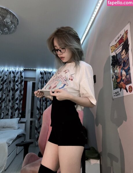 Sora daimao modèle adulte photos