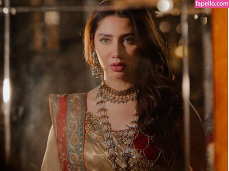 Mahira Khan star du porno sexy images