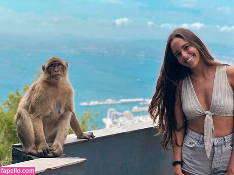 Claudia Acevedo Bueno star du porno gratuite photos