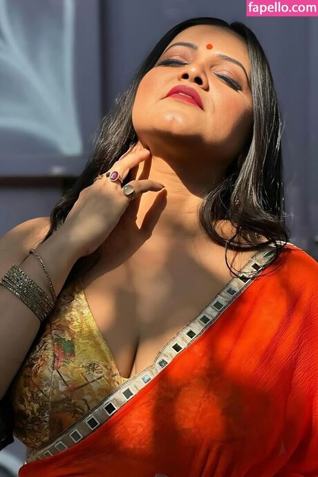 Priya Gamre star du porno érotique galerie