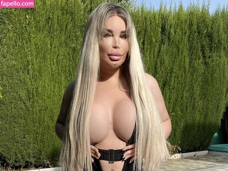 rousse au gros cul onlyfans assez hd galeries