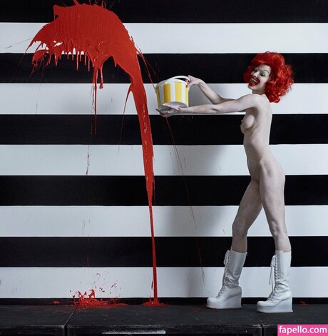 reine de pique onlyfans assez hd galerie