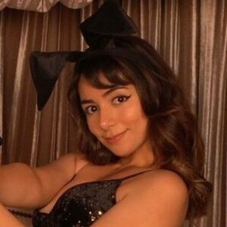 DenimsTV étoile exclusive des photos