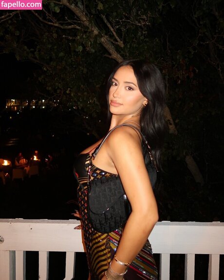 Leah Kateb actrice porno images