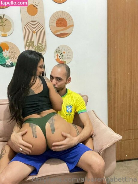 Bettina Alvarenga nus star du porno archive