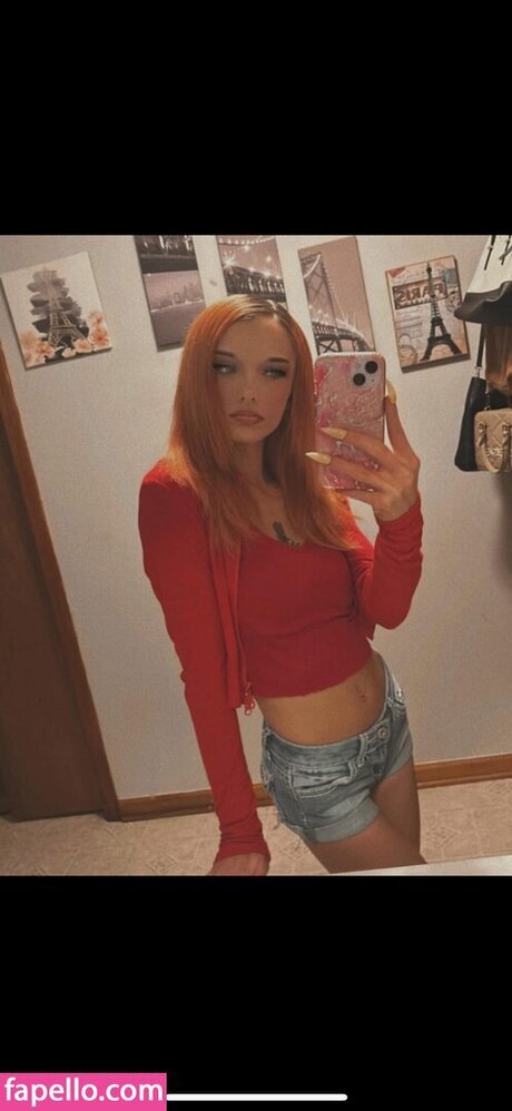 Kelly Lyn star érotique images