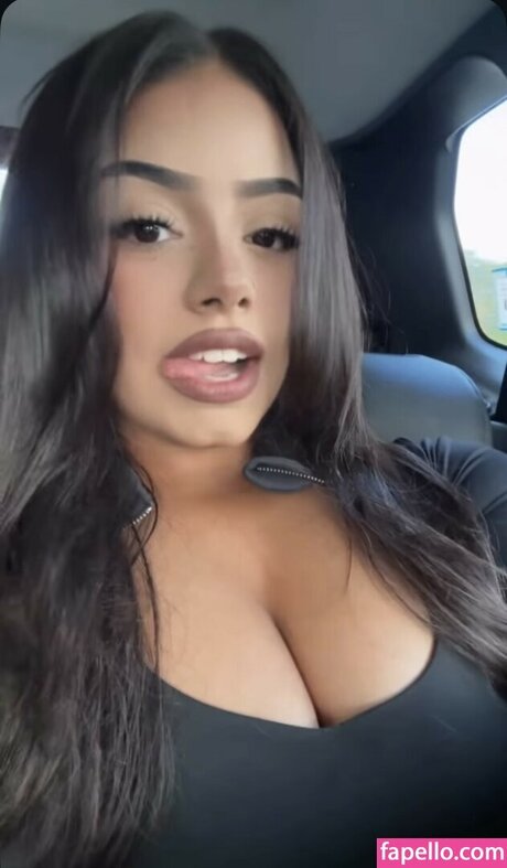 A vriell actrice de sexe archive