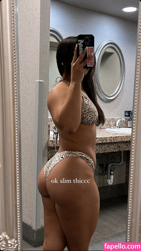 point de vue asiatique uniquementfans belle chaude image