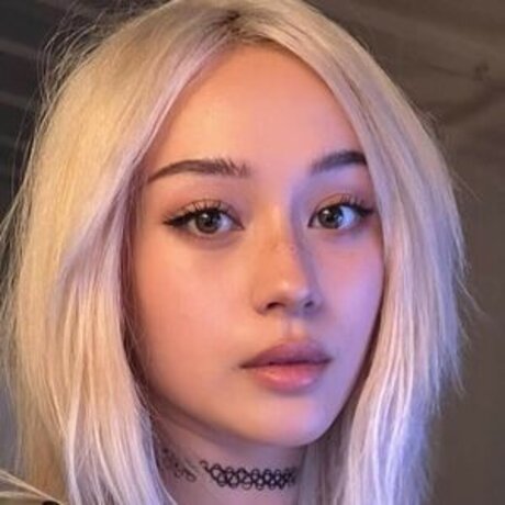 JadeyAnh haut de star du porno galeries