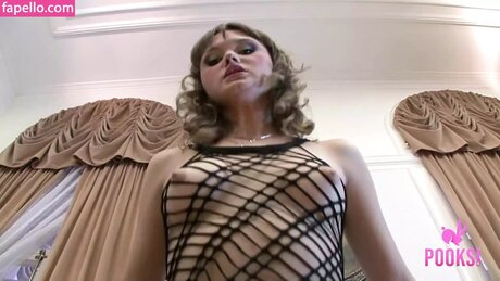 sashasworld joli modèle images