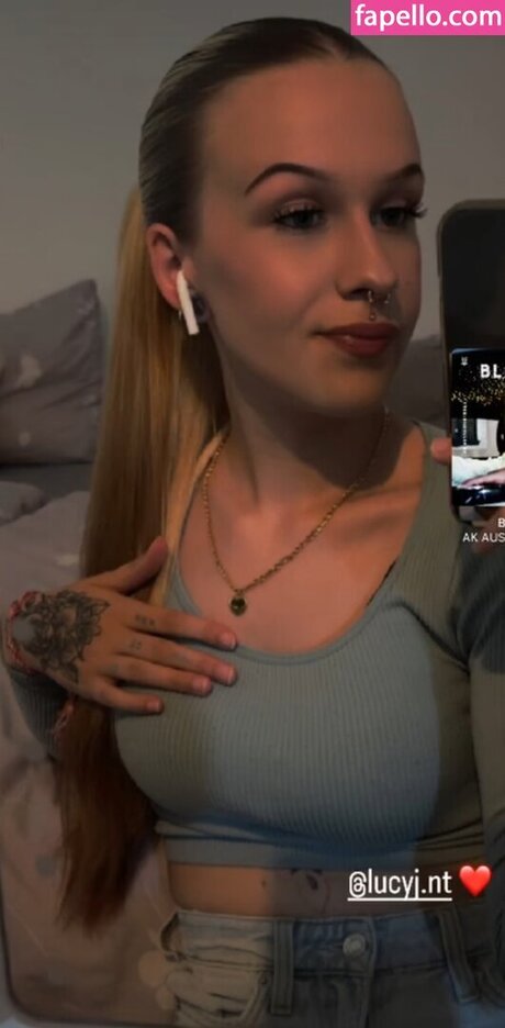 _a x n x étoile érotique img