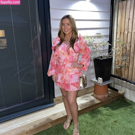 rousse aux gros seins onlyfans hd xxx img