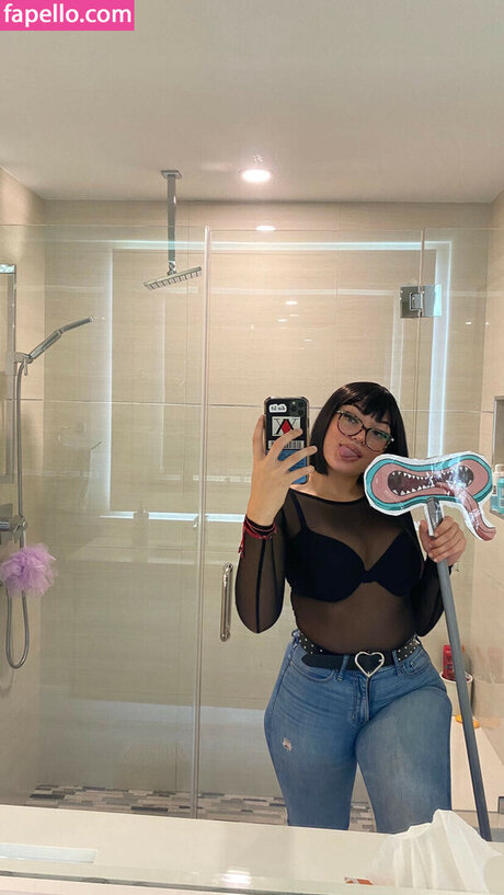 ghouluvr actrice chaude photo