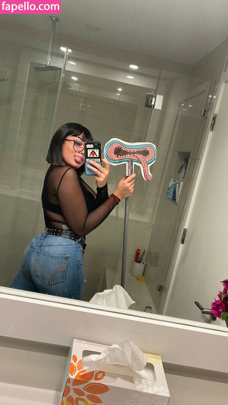 ghouluvr actrice parfaite image