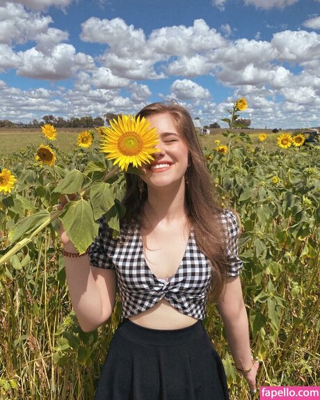 Alaurabidingcitizen star du porno xxx archive