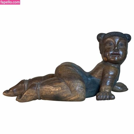 Woodbaby modèle sympa photo